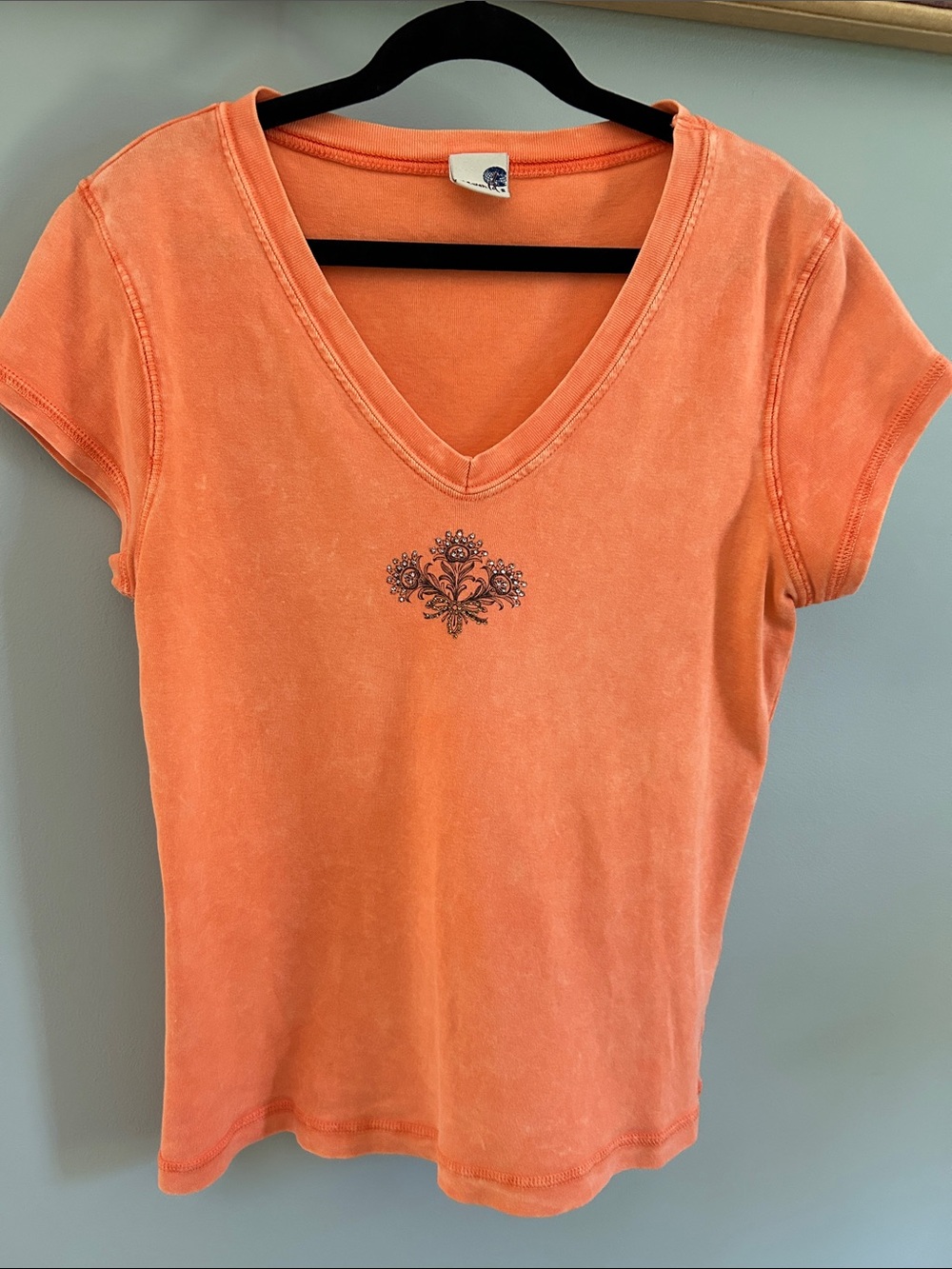 V neck T-shirt